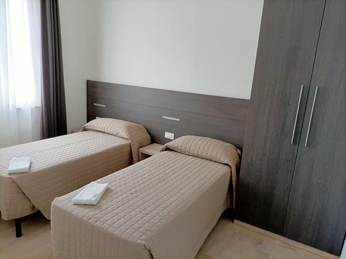 Hotel Bed & Book 리미니 외부 사진
