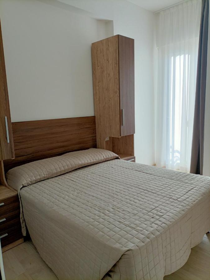 Hotel Bed & Book 리미니 외부 사진